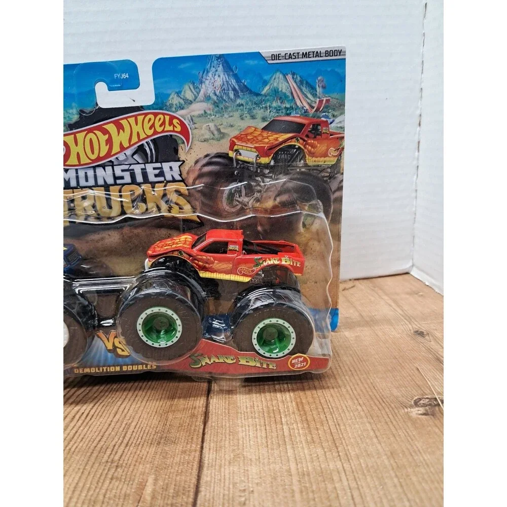 Hot Wheels Bigfoot vs Snake Bite Monster Trucks 2021 1:64 Scale Set